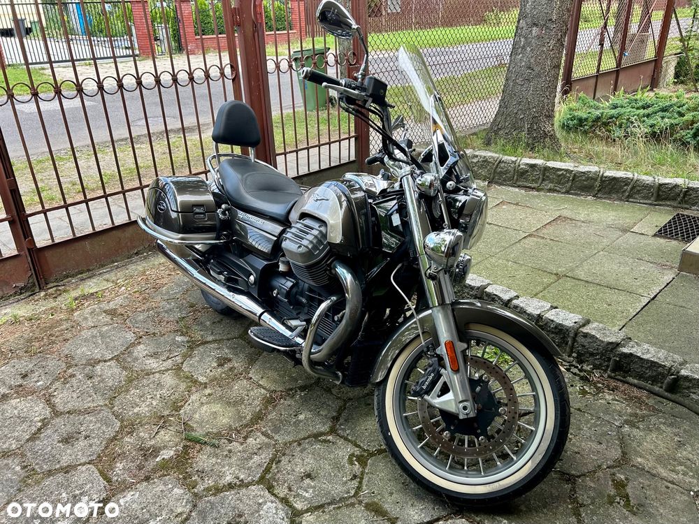 Moto Guzzi California - 1