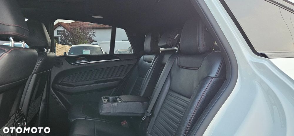 Mercedes-Benz GLE 450 AMG 4-Matic - 23