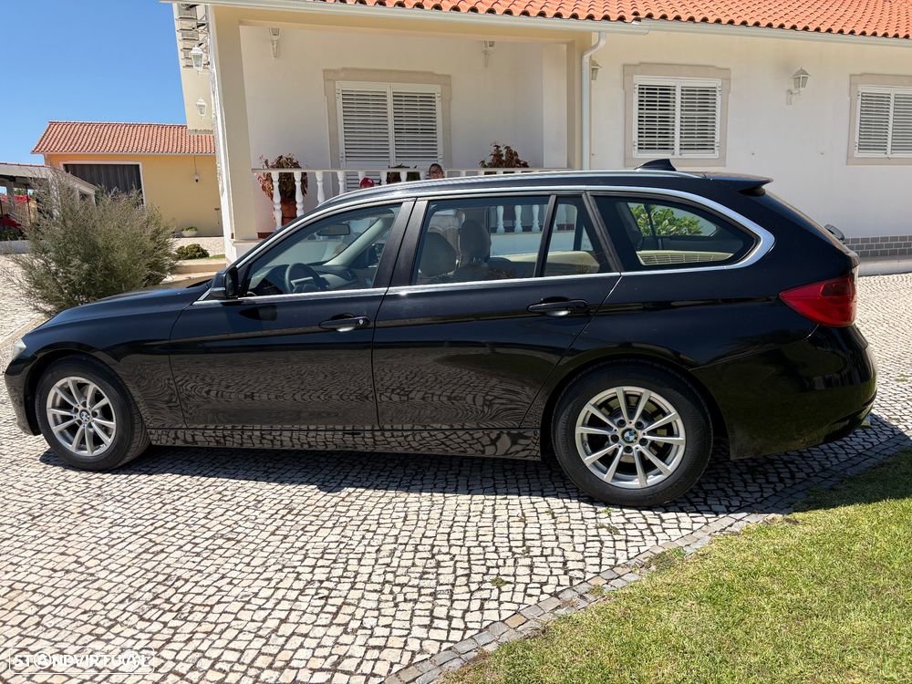 BMW 318 d Auto Line Luxury — fotografia 4