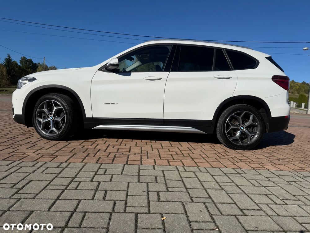 BMW X1 xDrive20d xLine - 8
