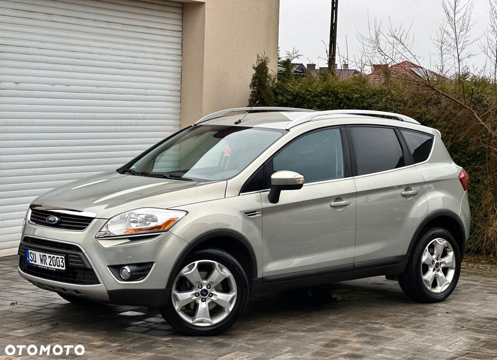 Ford Kuga 2.0 TDCi 2x4 Titanium - 8