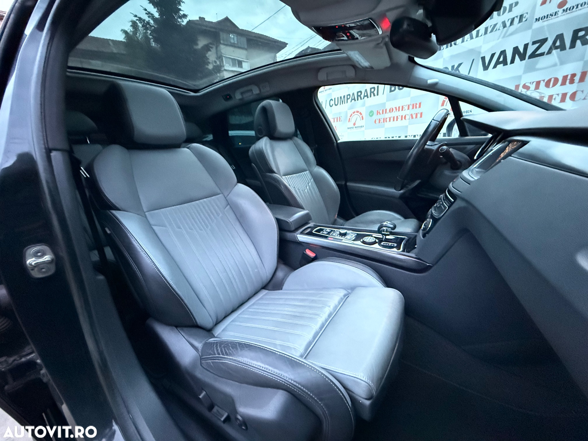 Peugeot 508 RXH Hybrid4 - 11