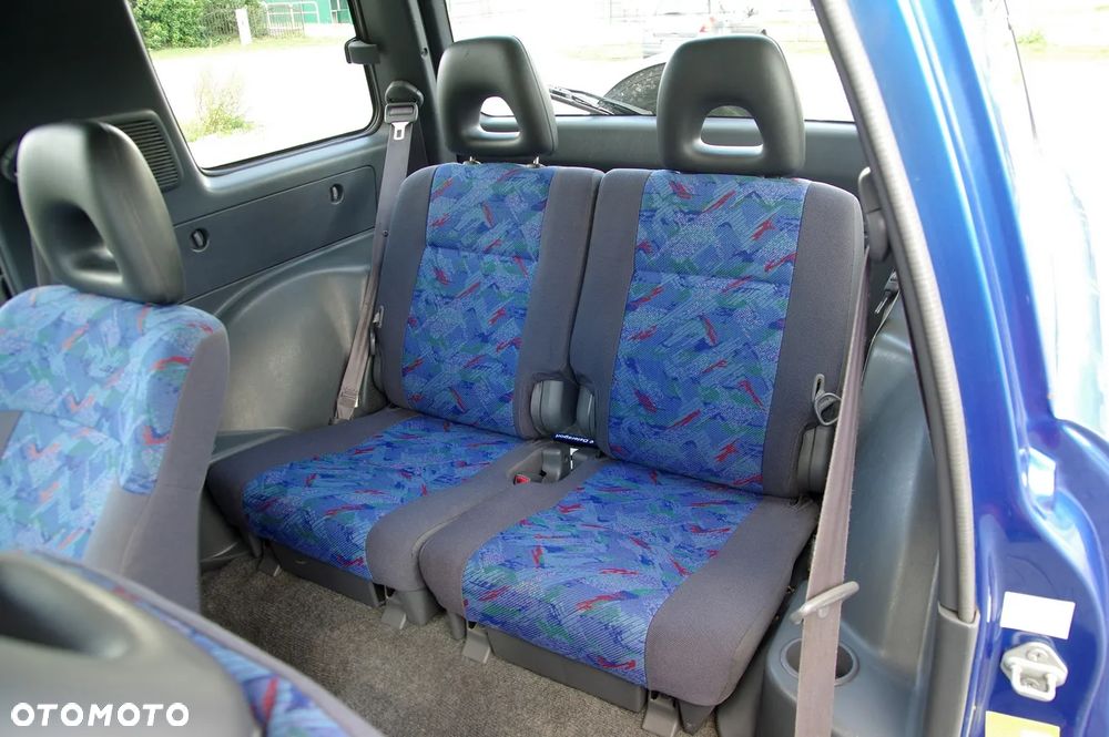 Toyota RAV4 2.0 Special - 7