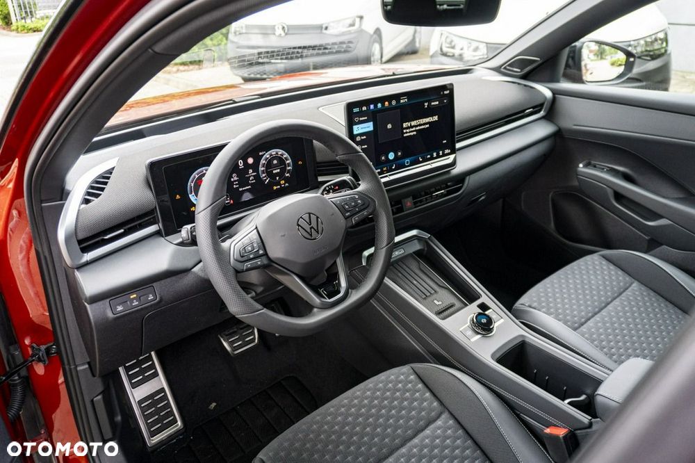 Volkswagen T-Roc - 16