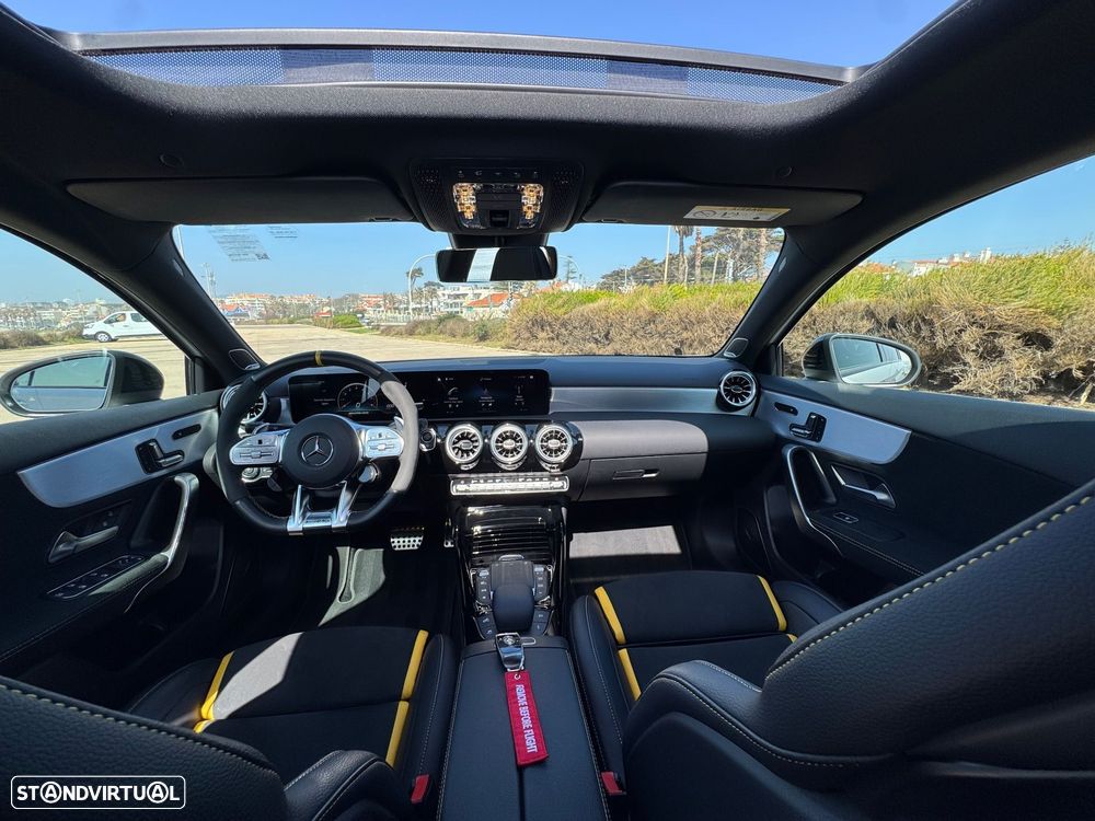 Mercedes-Benz A 45 AMG S 4Matic+ Speedshift DCT 8G Line Premium - 40