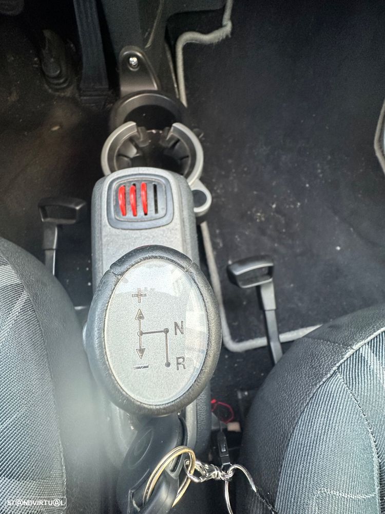 Smart ForTwo Coupé 0.8 cdi Passion 45 - 13