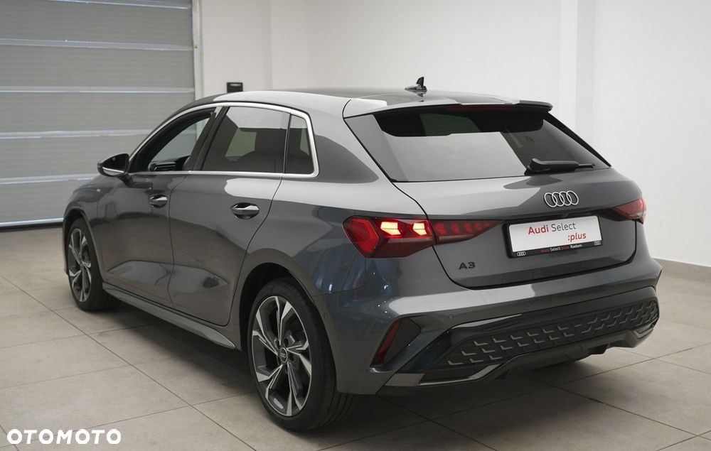 Audi A3 Sportback - 5