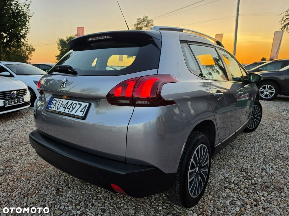 Peugeot 2008 - 23