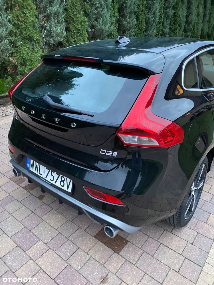 Volvo V40 D2 Geartronic RDesign - 10