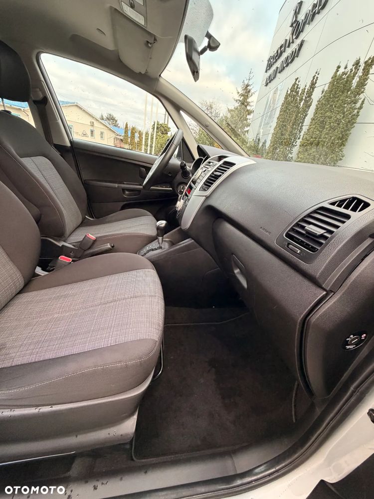 Kia Venga 1.6 CVVT Automatik Titanium Collection - 8