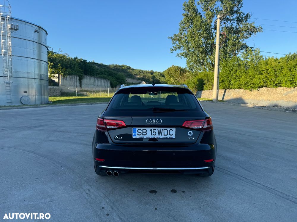 Audi A3 2.0 TDI Stronic Ambiente - 9