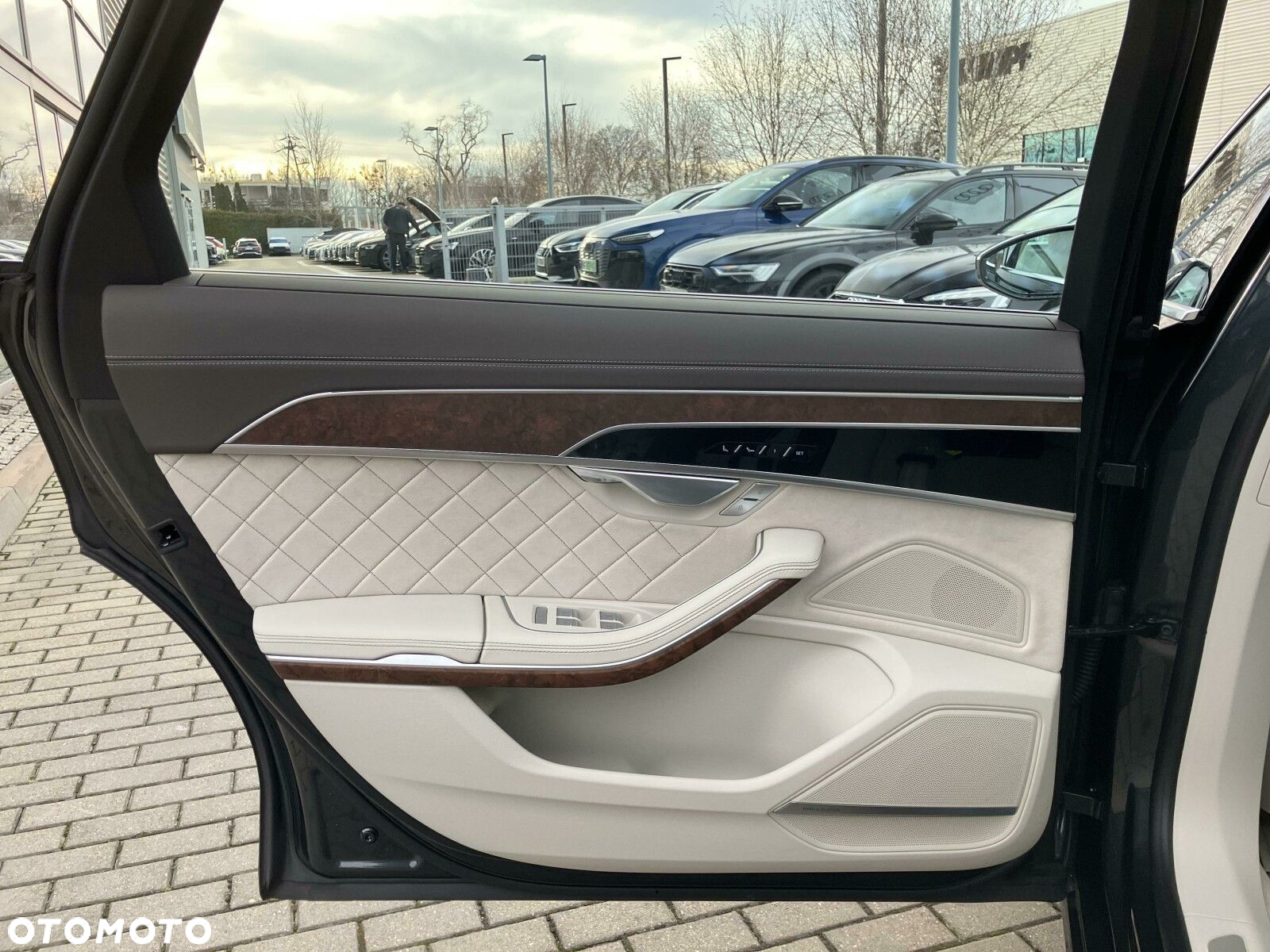 Audi A8 - 22