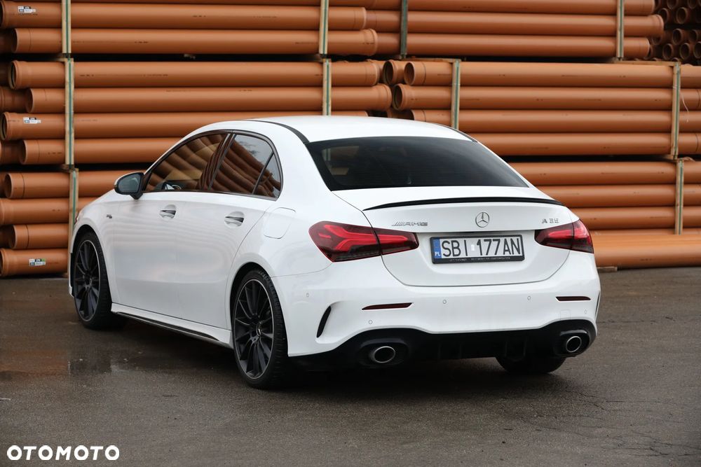 Mercedes-Benz Klasa A AMG 35 4Matic AMG Speedshift DCT 7G - 14