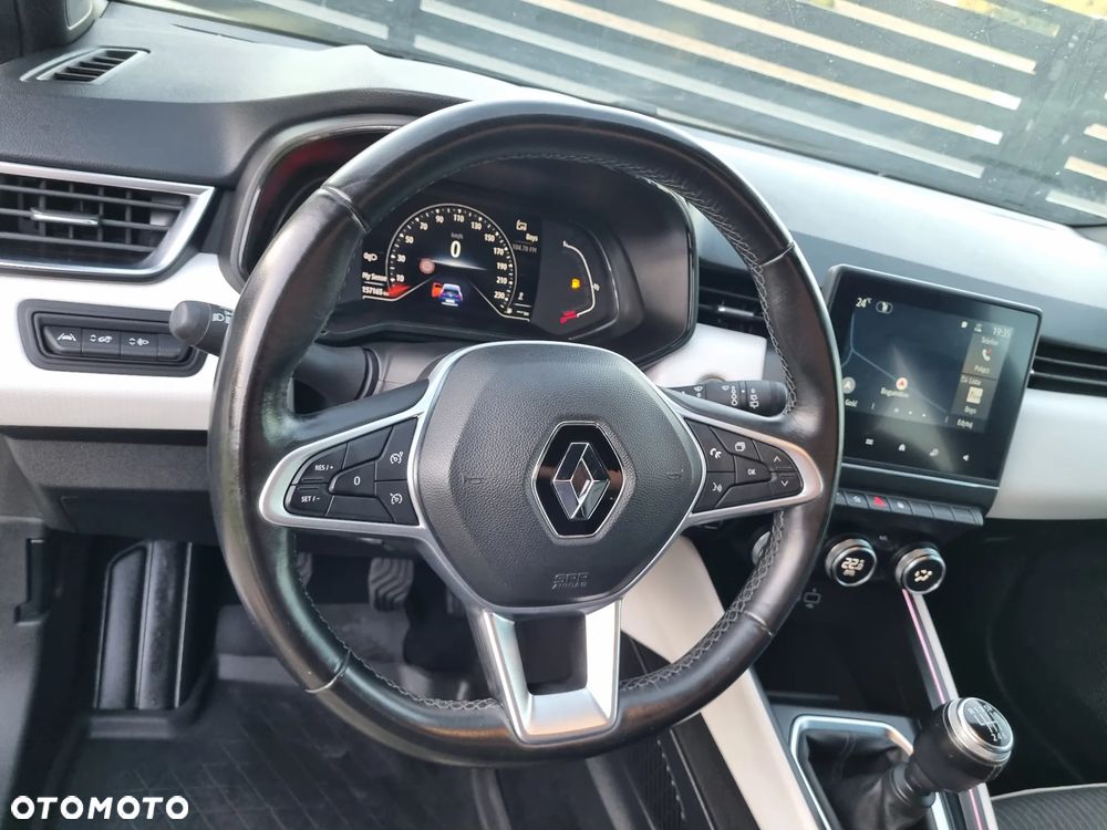 Renault Clio 1.0 TCe Techno - 24
