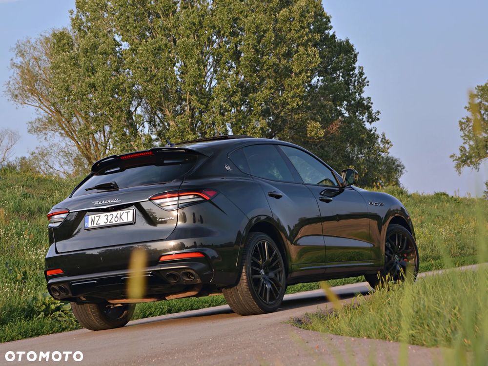 Maserati Levante S Q4 GranSport - 10