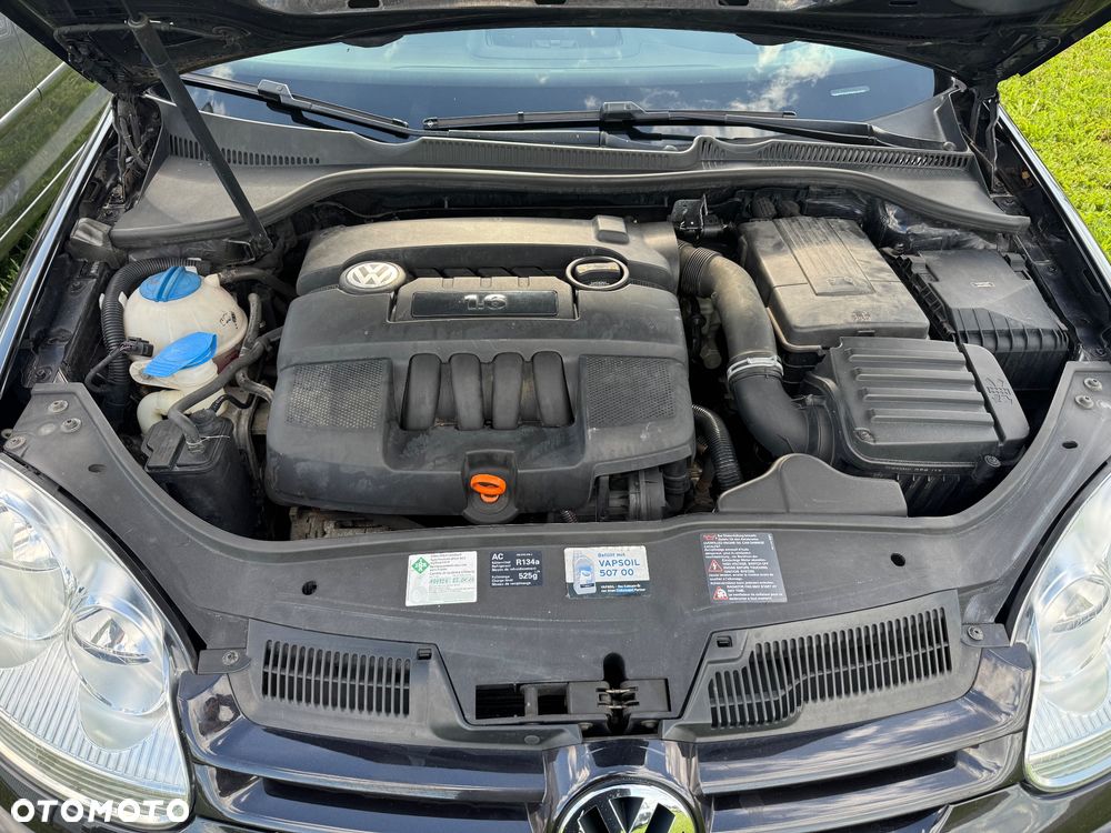 Volkswagen Golf 1.6 Goal - 18