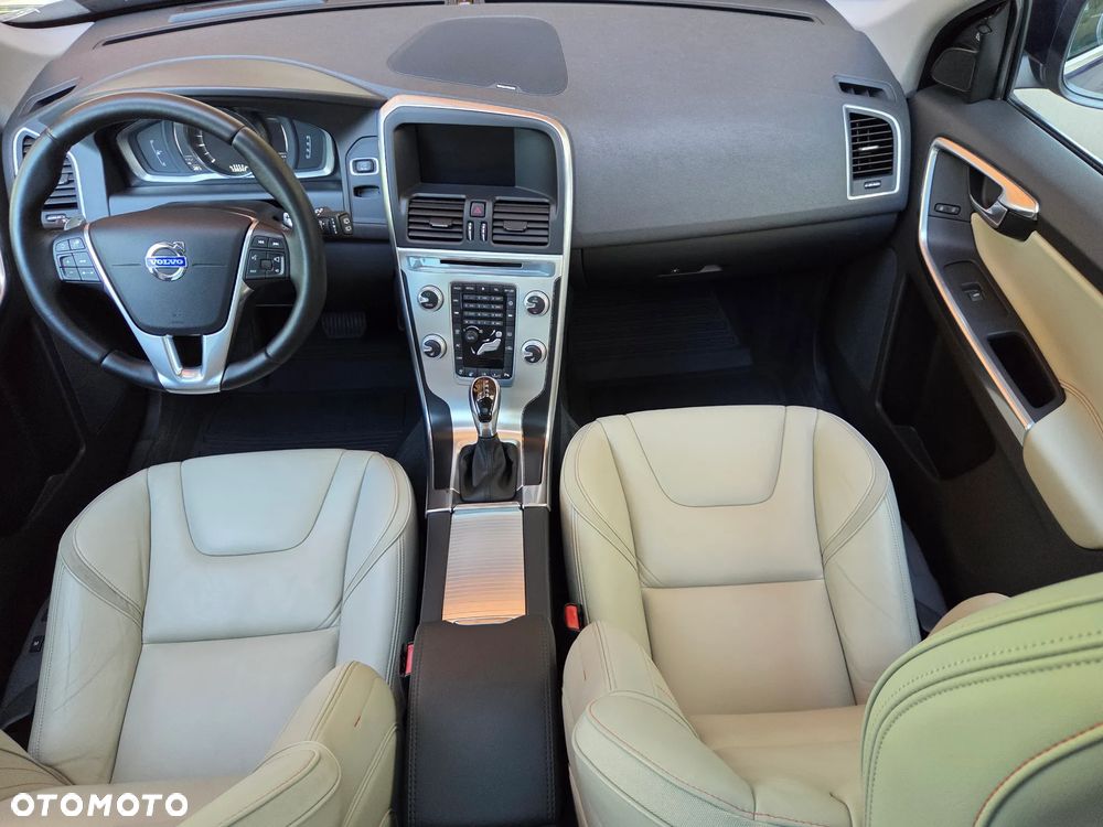 Volvo XC 60 T6 AWD Ocean Race - 30