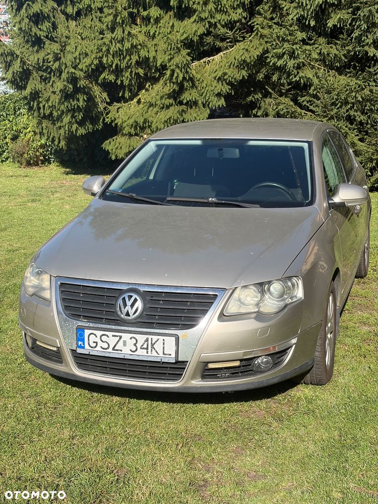 Volkswagen Passat 2.0 TDI DPF Highline - 5