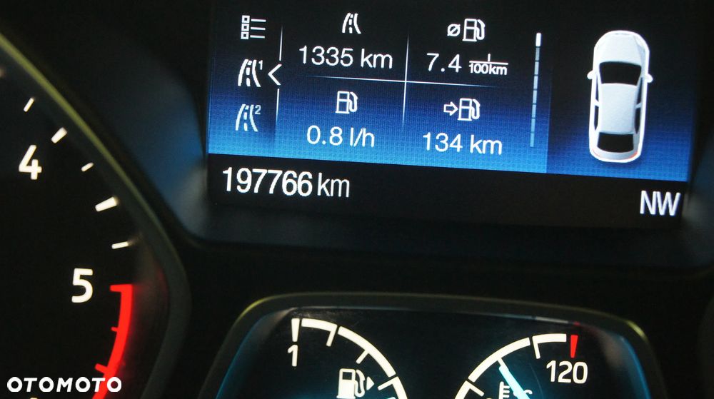 Ford Kuga 2.0 TDCi 4x4 Business Edition - 29
