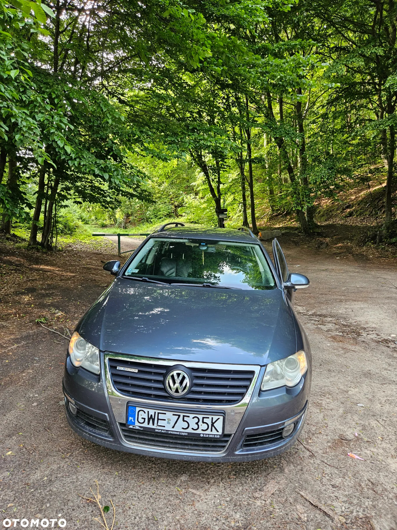 Volkswagen Passat 2.0 TDI DPF BlueMot Comfortline - 9