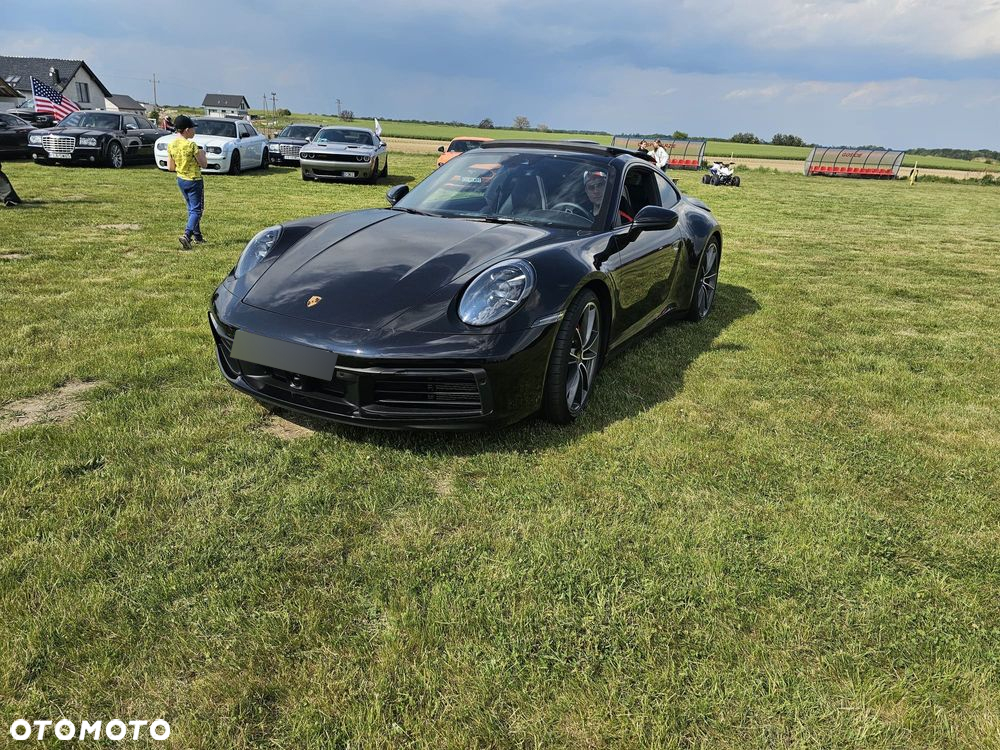 Porsche 911 Carrera 4S - 7