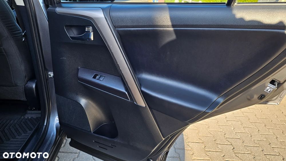 Toyota RAV4 2.5 Hybrid Executive 4x2 - 40