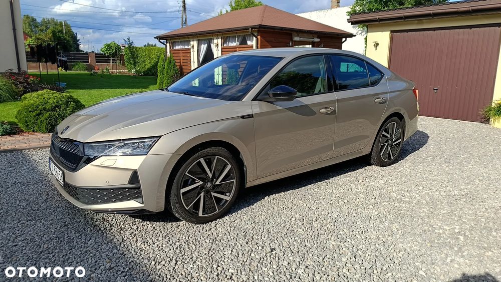 Skoda Octavia 1.5 TSI mHEV Sportline DSG - 4