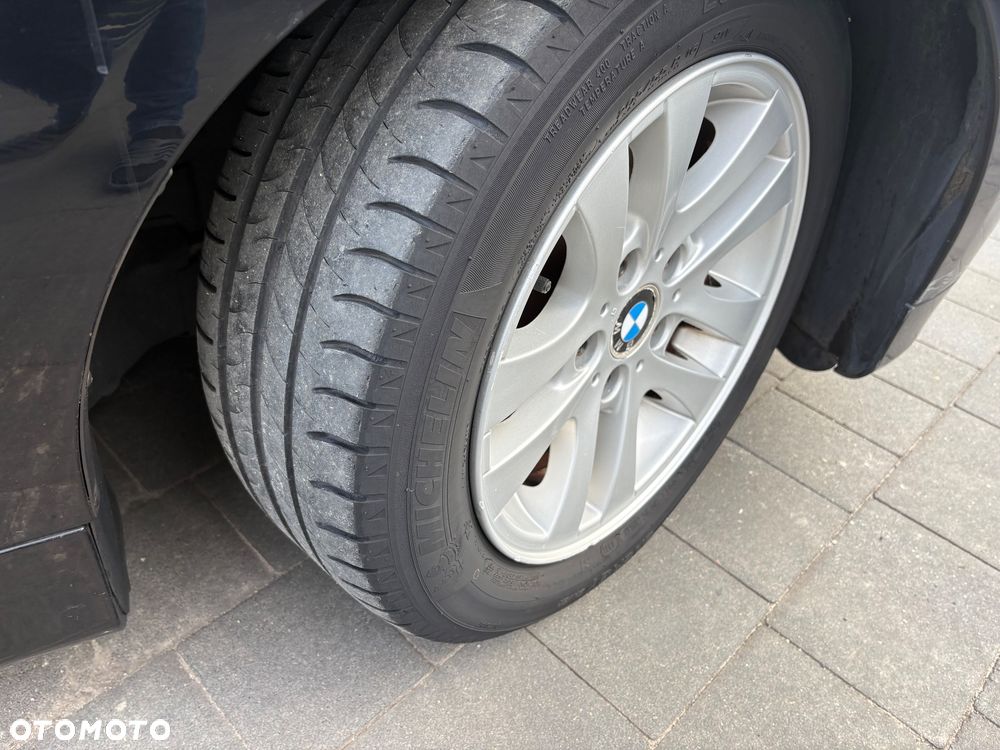 BMW Seria 3 318d - 8