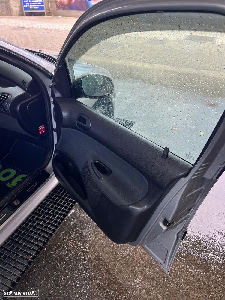 Peugeot 206 1.4 HDi Black & Silver - 11