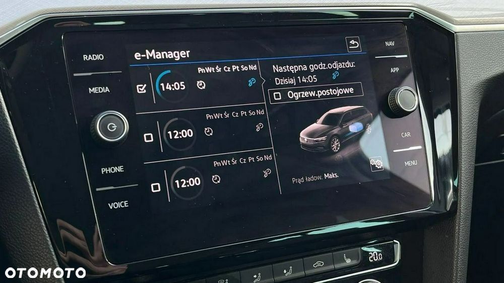 Volkswagen Passat - 24