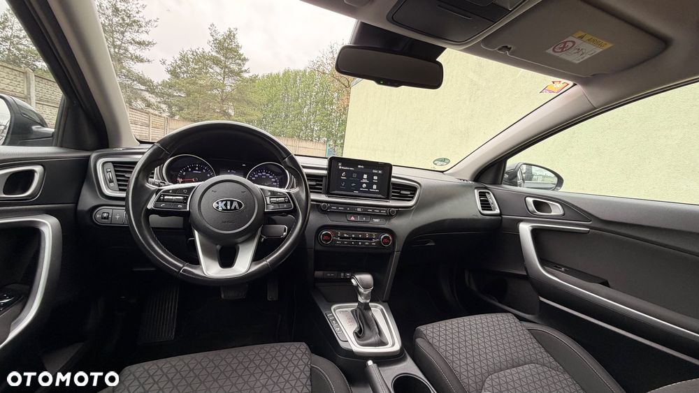 Kia Ceed 1.4 T-GDI DCT OPF Platinum Edition - 34