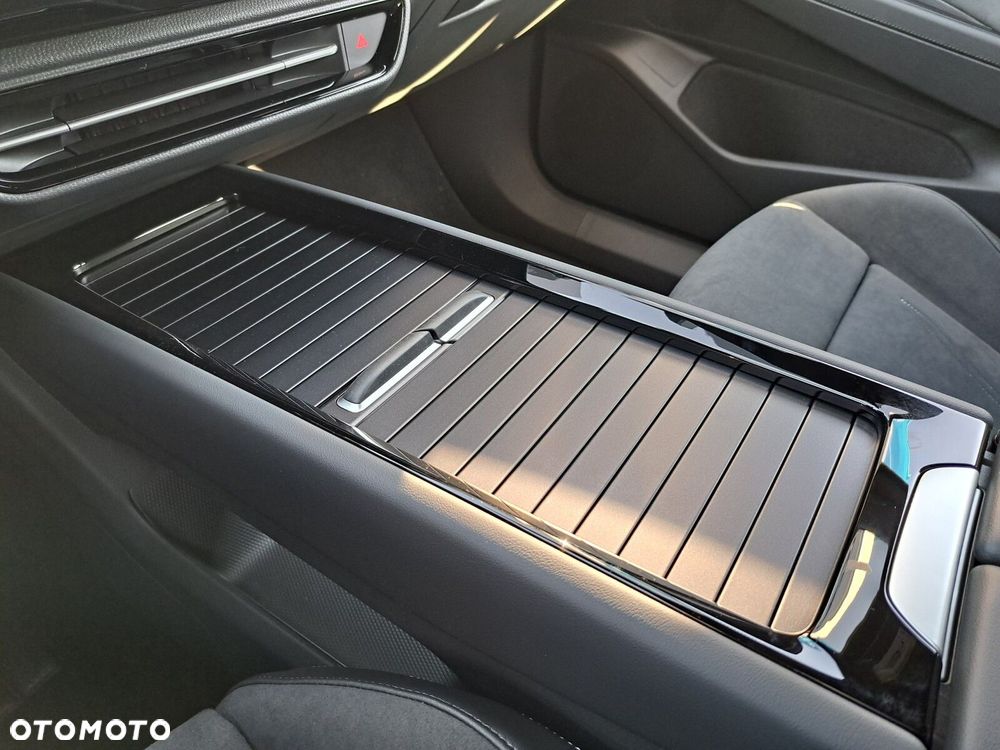 Volkswagen ID.7 77kWh Pro - 21
