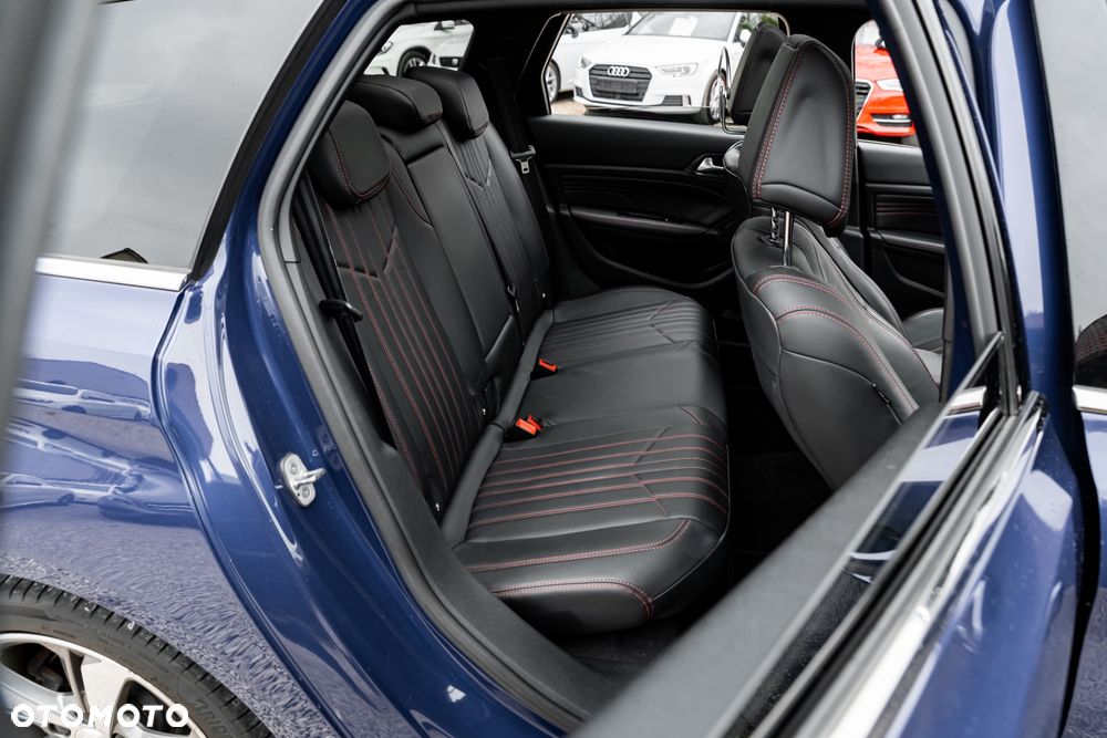 Peugeot 308 PureTech 130 EAT8 GT - 21