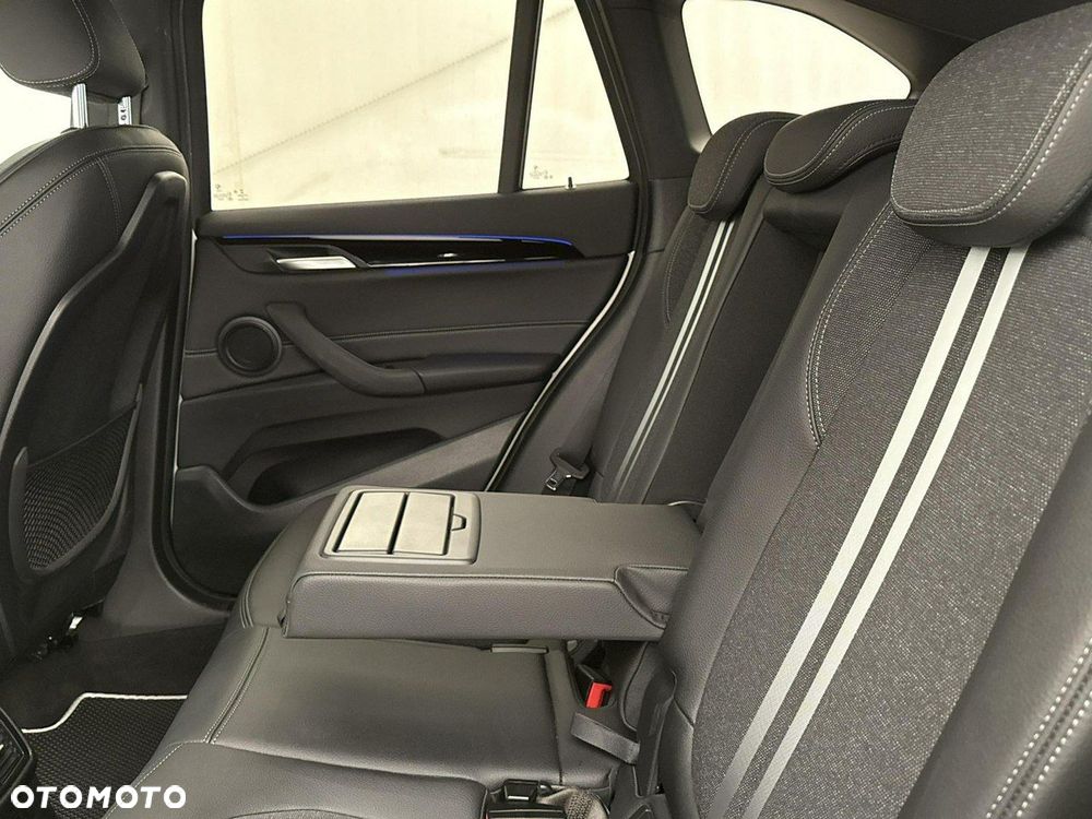 BMW X1 - 20