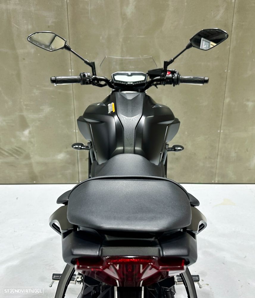 Yamaha MT-07 - 9