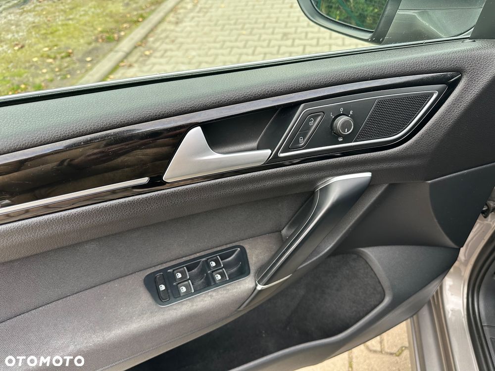 Volkswagen Golf Sportsvan VII SV 1.4 TSI BMT Comfortline - 9