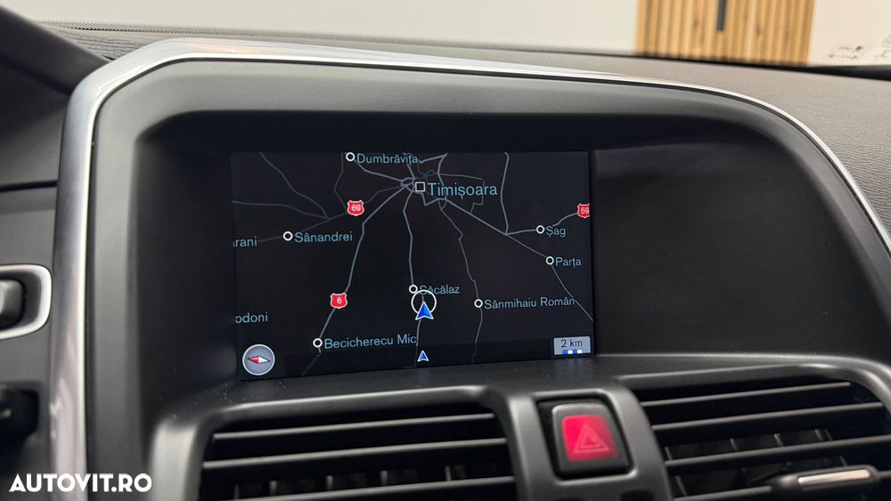 Volvo XC 60 D4 Momentum - 20