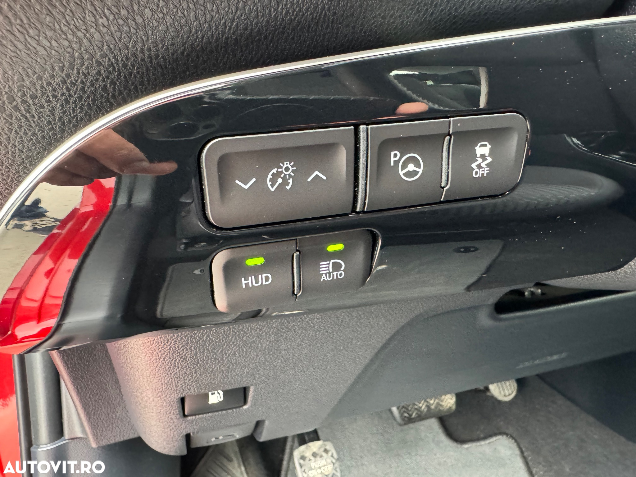 Toyota Prius 1.8 Dual VVT-i Luna - 16