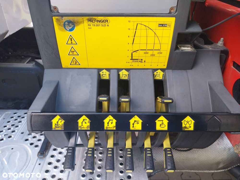 Mercedes-Benz 3-str. wywrotka z PALFINGER PK 19001 - 16