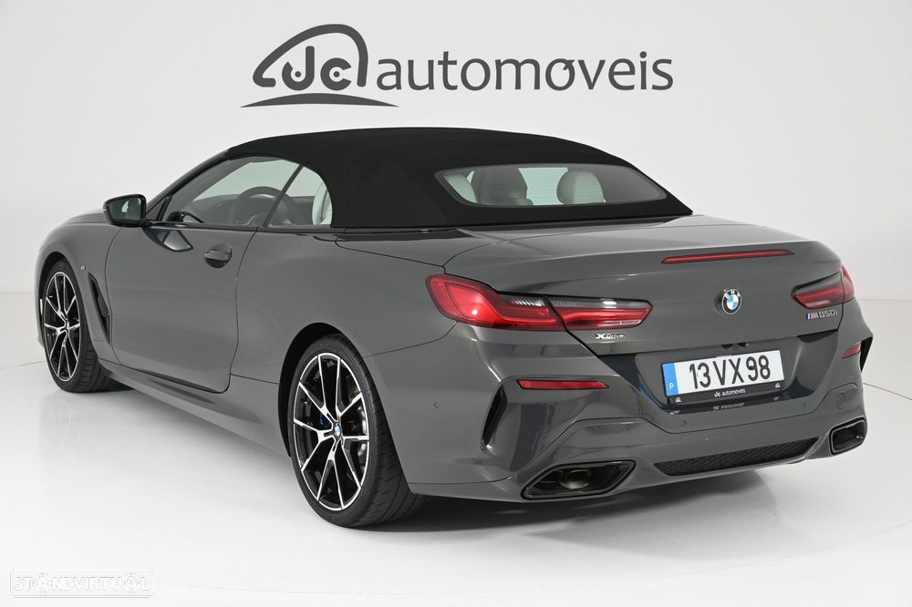 BMW M850i xDrive - 12