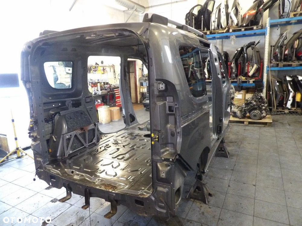 FIAT DOBLO II LIFT BŁOTNIK TYŁ PRAWY - 2