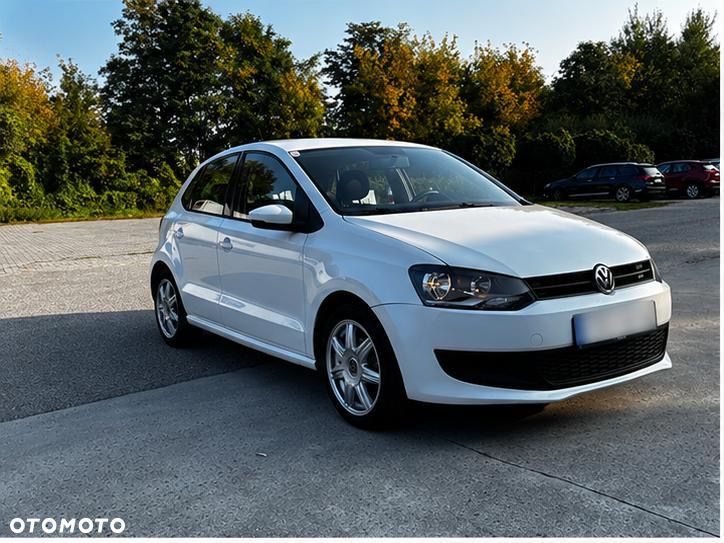 Volkswagen Polo 2012 photo 3