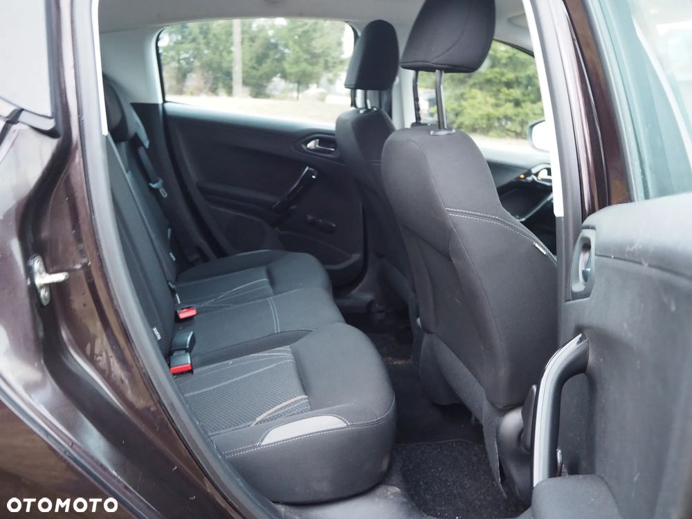 Peugeot 208 1.0 VTi Access - 6