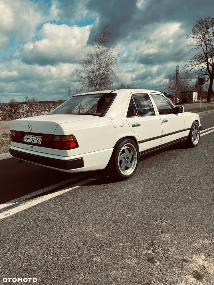 Mercedes-Benz W124 (1984-1993) - 5