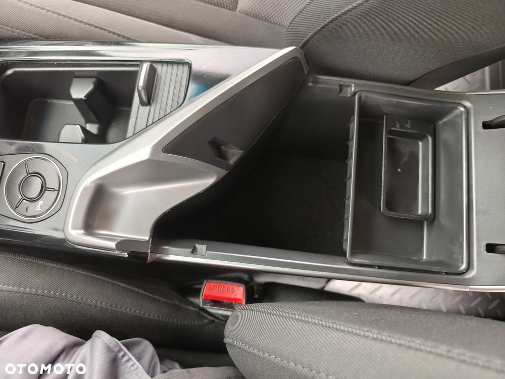 Hyundai i40 - 13