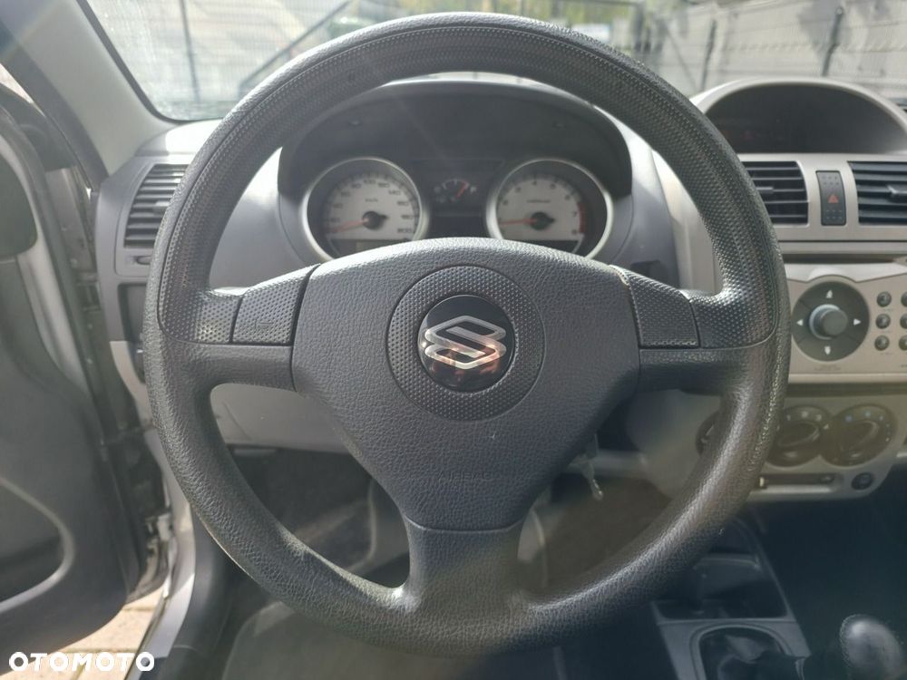 Suzuki Ignis - 17