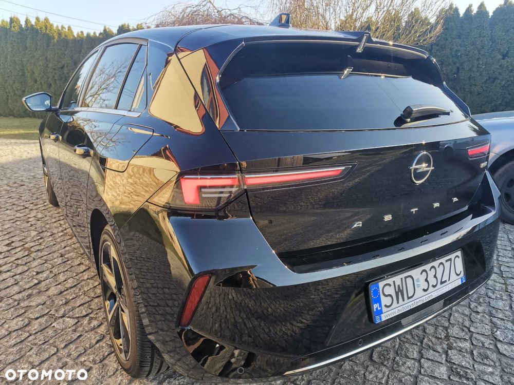 Opel Astra 1.6 T Plug-in Hybrid GS - 9