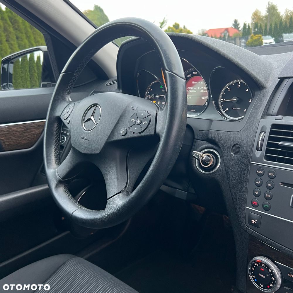 Mercedes-Benz Klasa C - 31