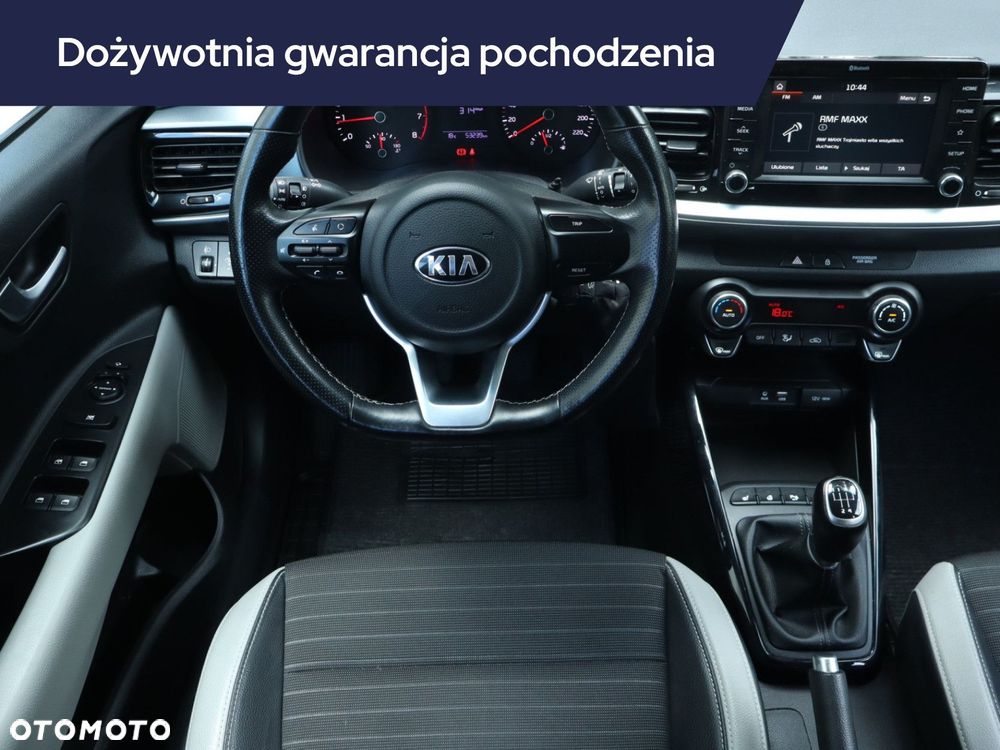 Kia Stonic - 9