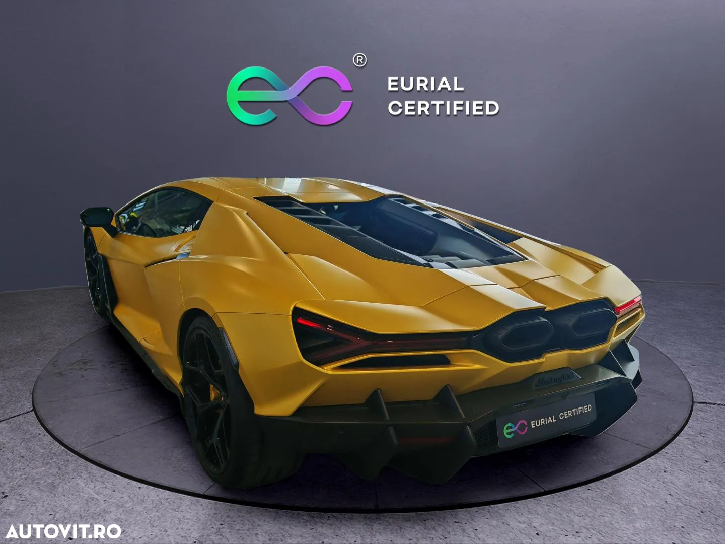 Lamborghini Revuelto - 13